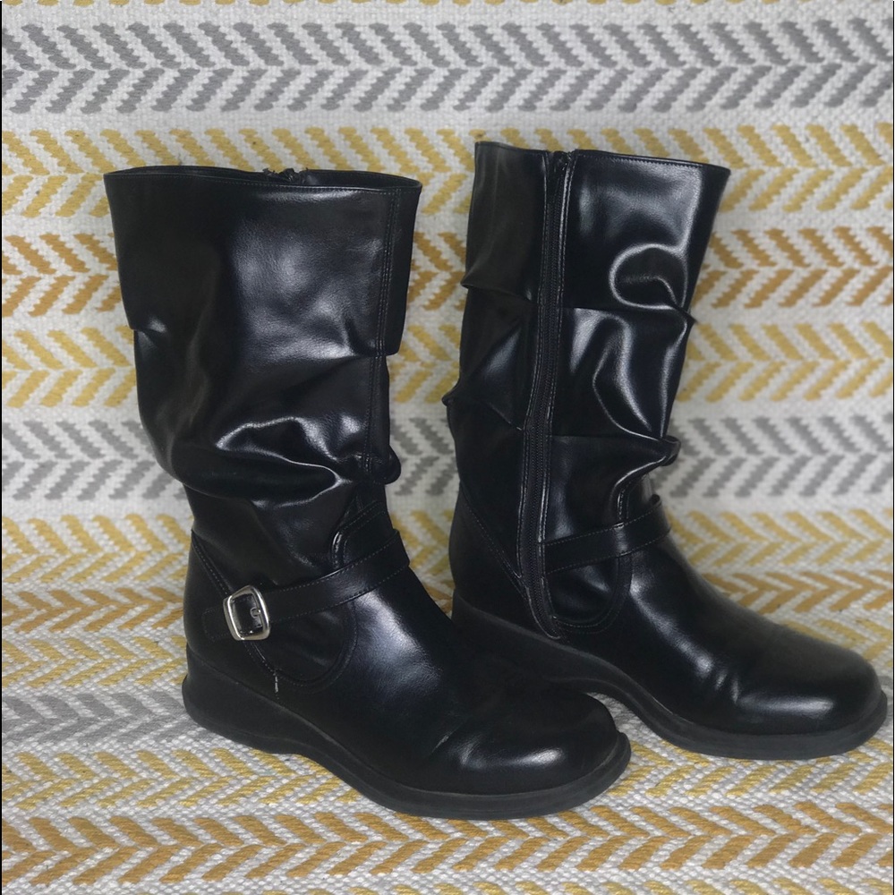 Medium High Cut Boots